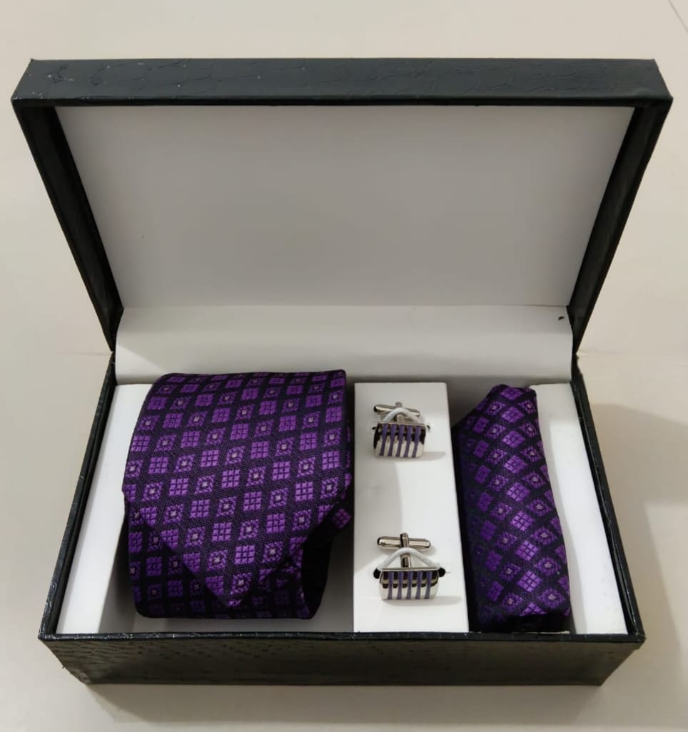 Tie