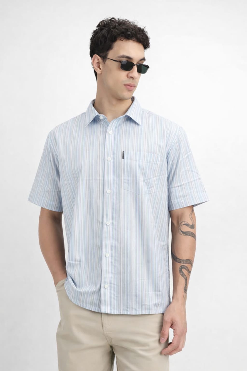 Trendy cargo streetwear fashion